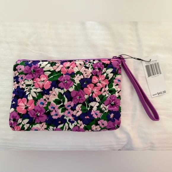 Vera Bradley “Flower Garden” Floral Quilted Wristlet. New with Tags. - Picture 2 of 3